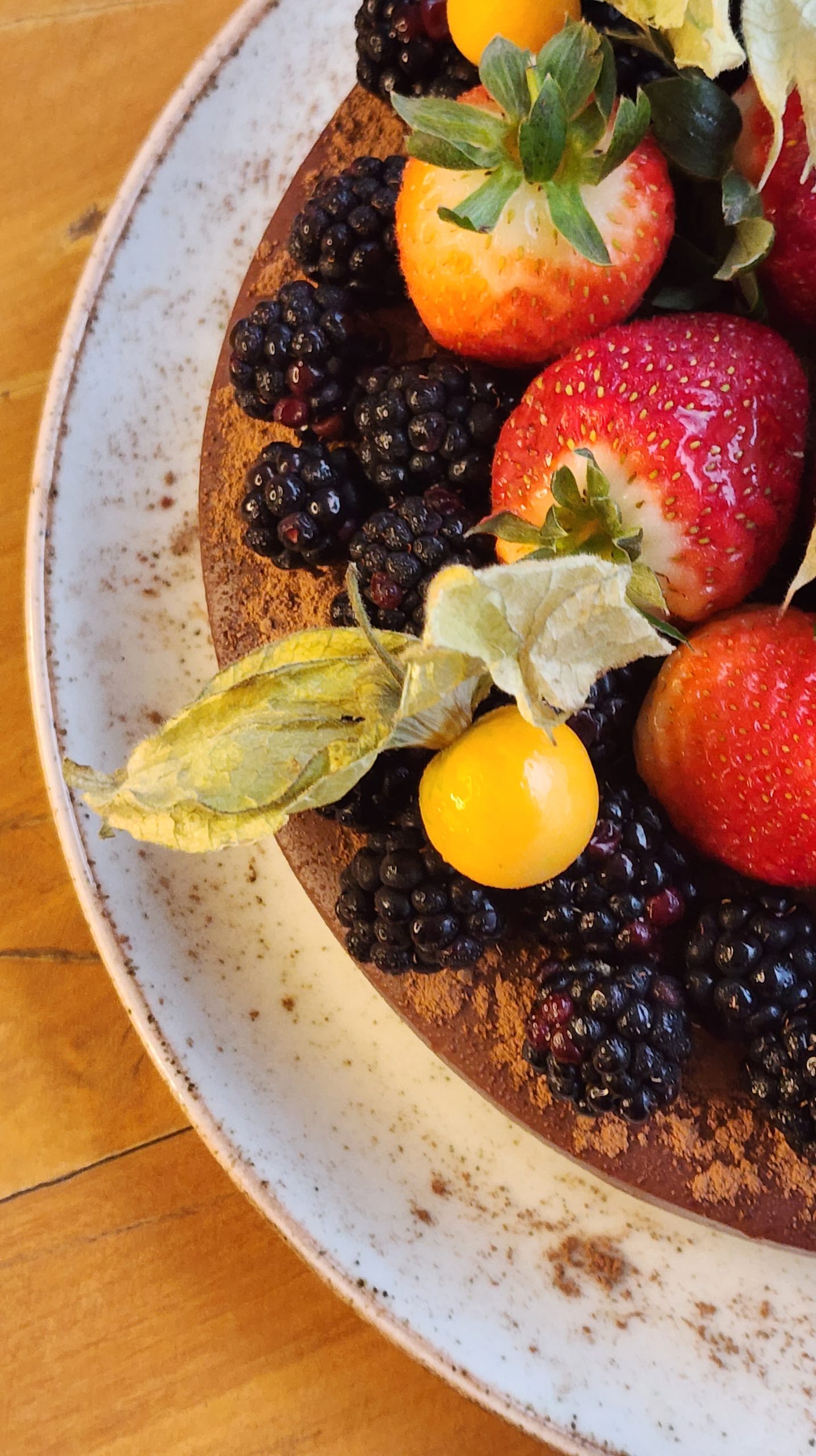 Torta de Chocolate com Frutas