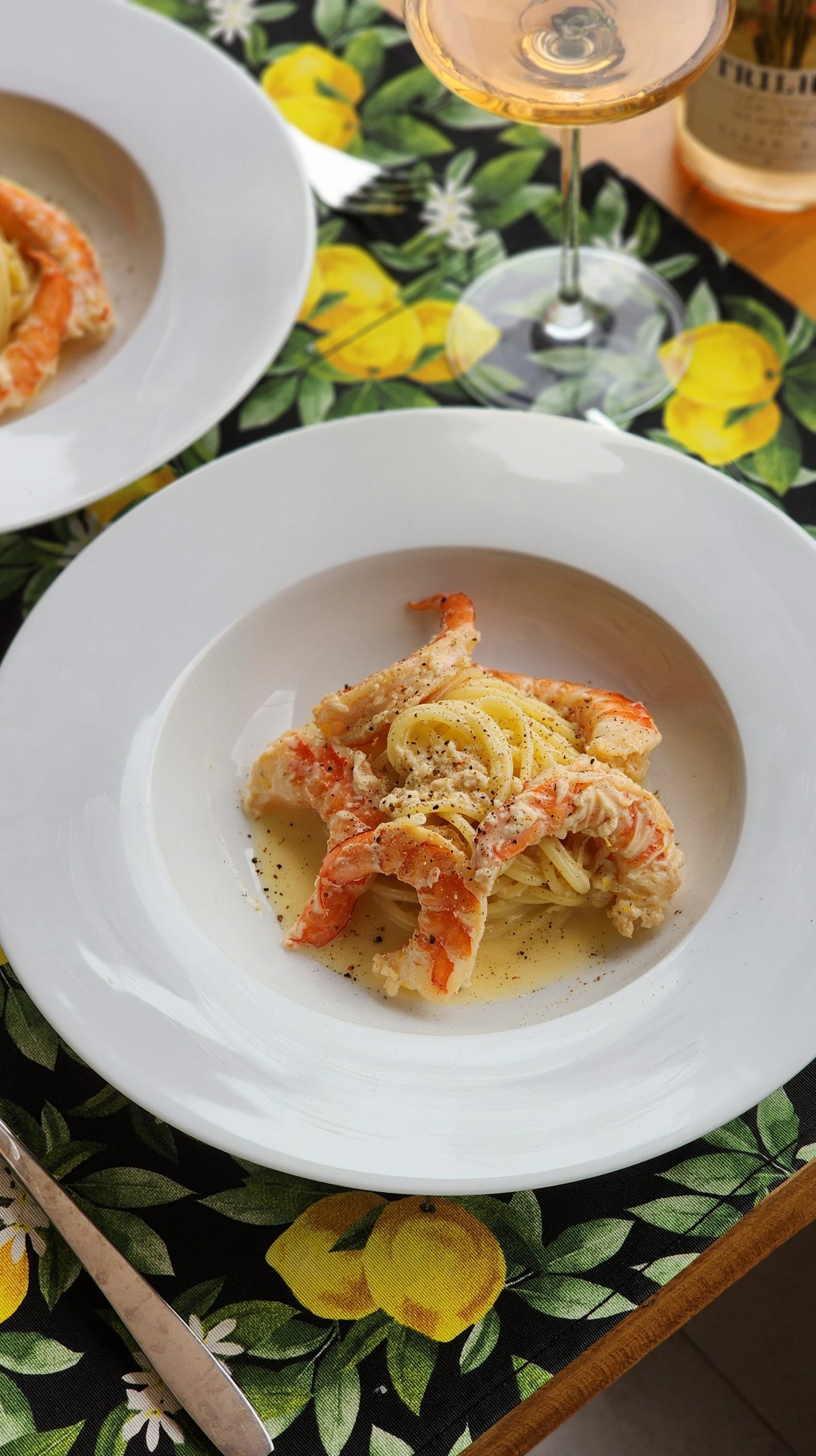 Spaghetti Al Limone com Camarões na Tequila 
