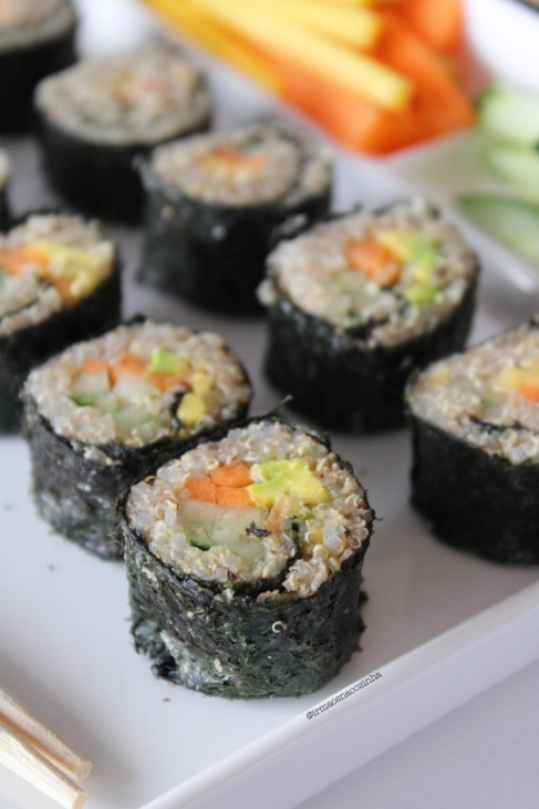 Sushi Vegano de Quinoa dos Irmãos na Cozinha