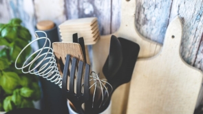 cooking-kitchen-utensils-6245-1024x683