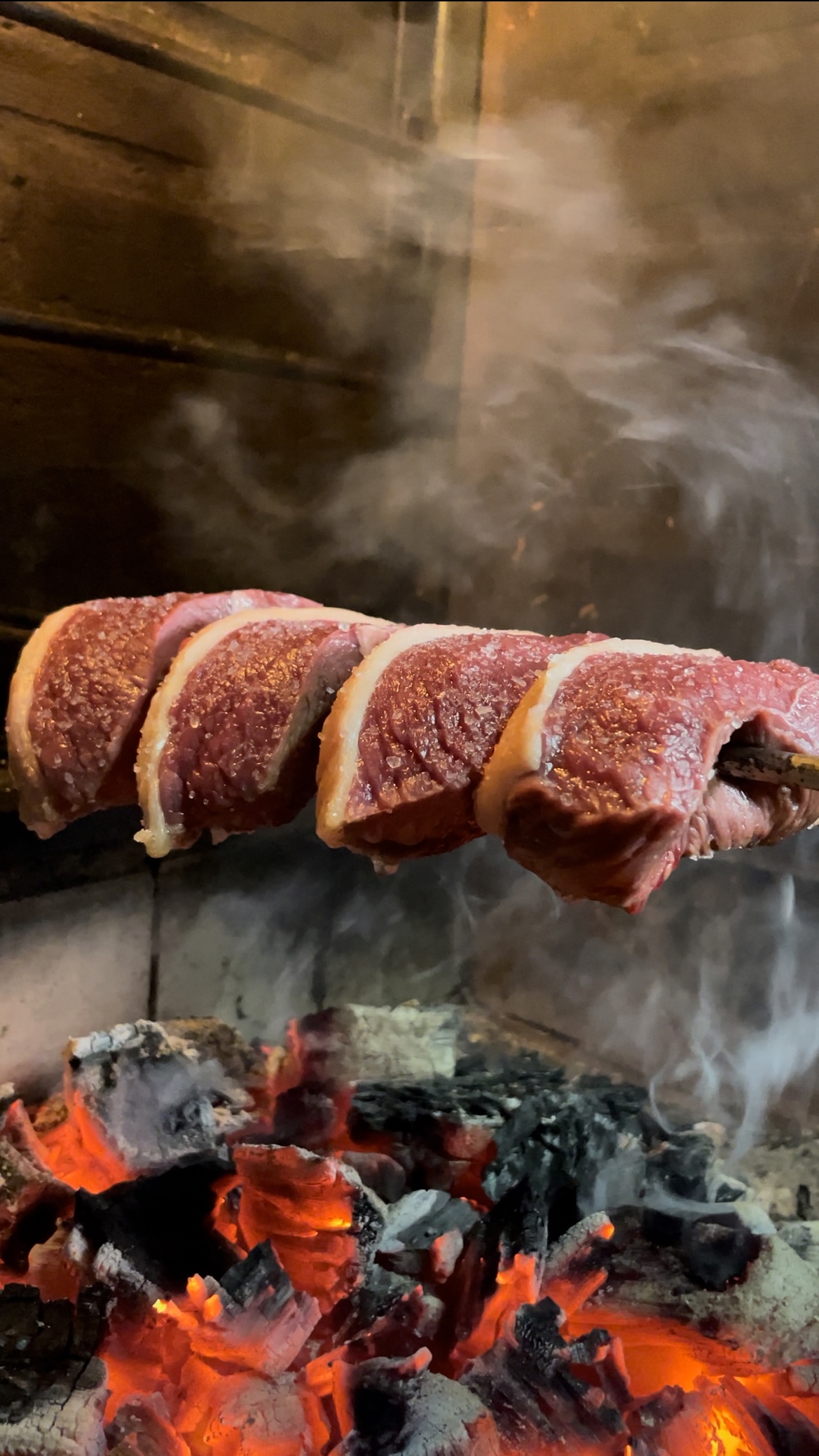 Marina Fucano traz o prepara do corte picanha para seu churrasco de meio de semana