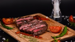 pexels-emre-vonal-7712535