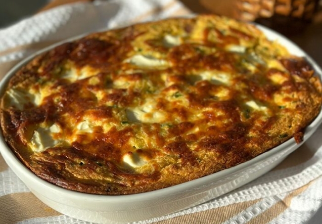 Bolo Pamonha Salgado com Linguiça e Queijo