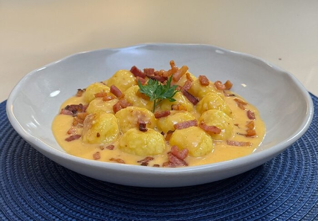 Nhoque Carbonara