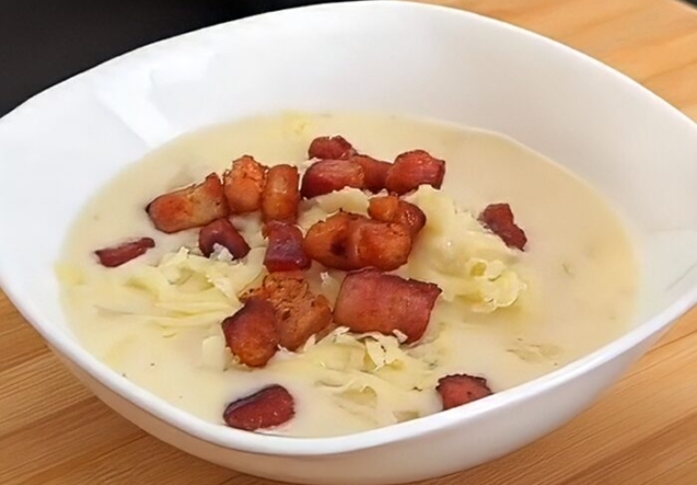Sopa de Batata com Bacon