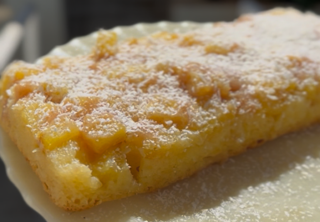 Bolo de Abacaxi com Leite Condensado e Coco